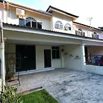 Ipoh Mountain View Homestay